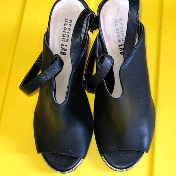 DESIGN LAB size 6.5 woman's 👡 - Picture 3 of 5